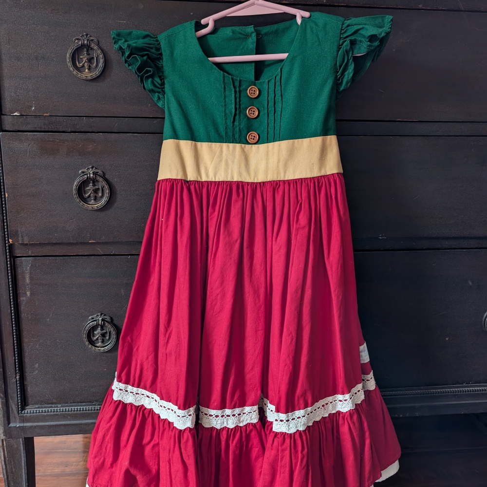 Little Bird Clothing Co. Girls Dress Red And Green Size 6